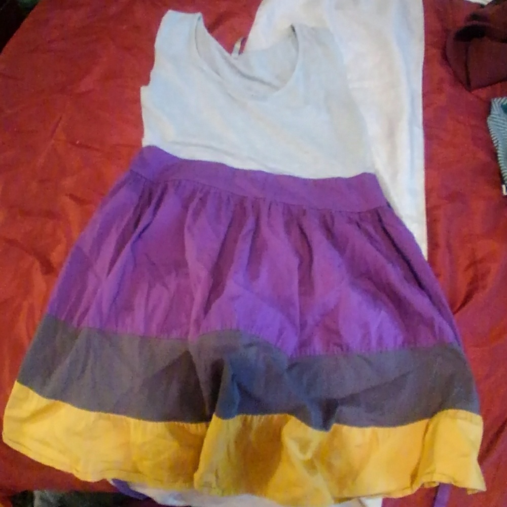 Dress with tie in back